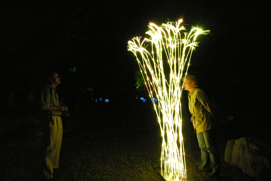 Bambou - Lichtskulptur von Tilmann Krieg auf dem Lichtkunstfestival "Berchinale" 2006