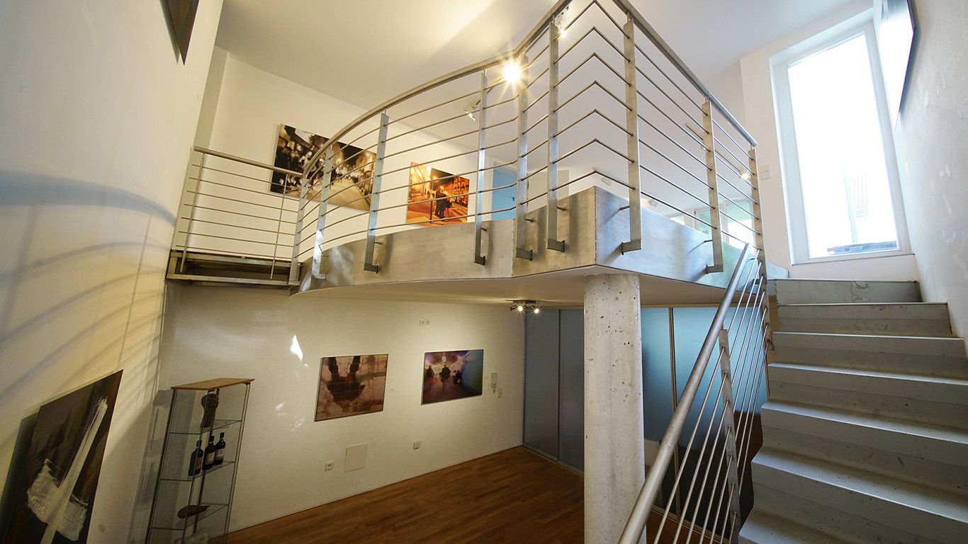 ex-view-web-19
